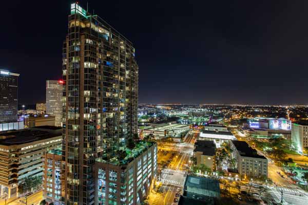 Skyline Tampa nachts