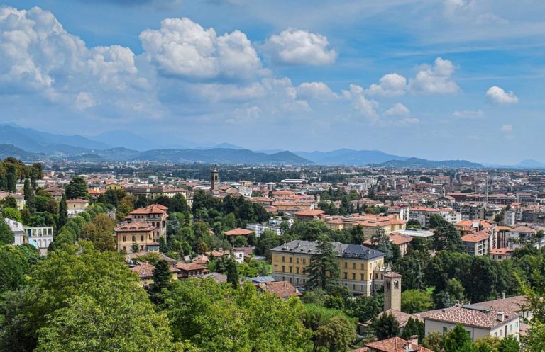 Mietwagen Bergamo Panoramablick