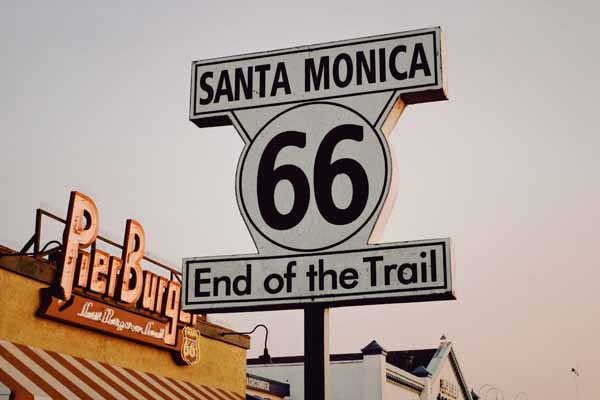 Route 66 Strassenschild Santa Monica