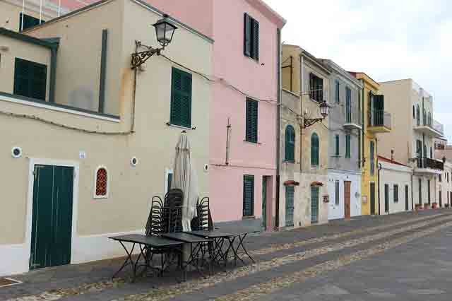 Einsame Strasse in Alghero