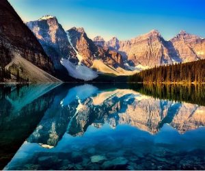 Kanada Berg mit See Camper Wohnmobil Canada