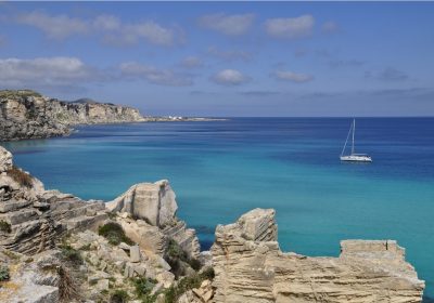 Sardinien Blick auf Meer mit Boot